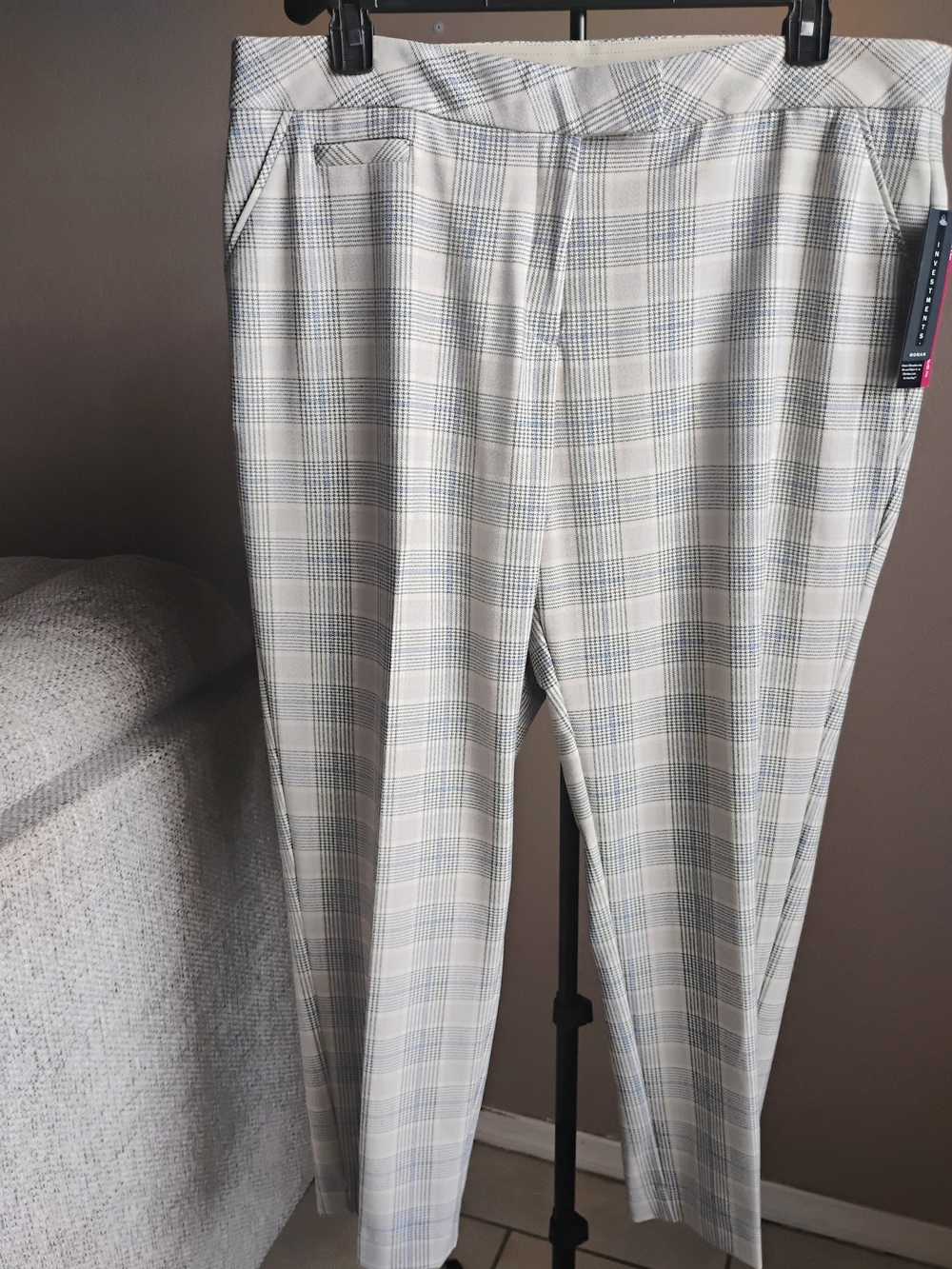 Investments Size 18W 5th AVE fit Straight Leg Tummy Control Plaid Pants